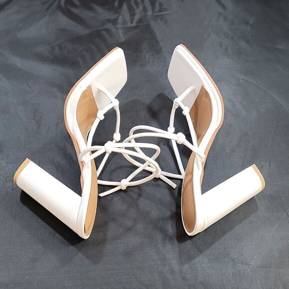 BRAND NEW NEW YORK & COMPANY GABRIELLE UNION HIGH HEEL STRAPPY SANDAL - Picture 13 of 16